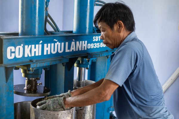quy trình chế biến dầu lạc